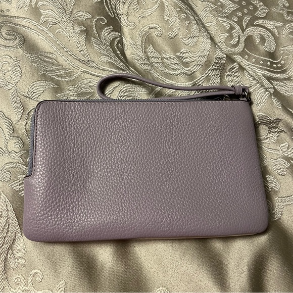 Coach Double Zip Wallet In Signature Canvas Light Purple and Cream - Picture 3 of 8